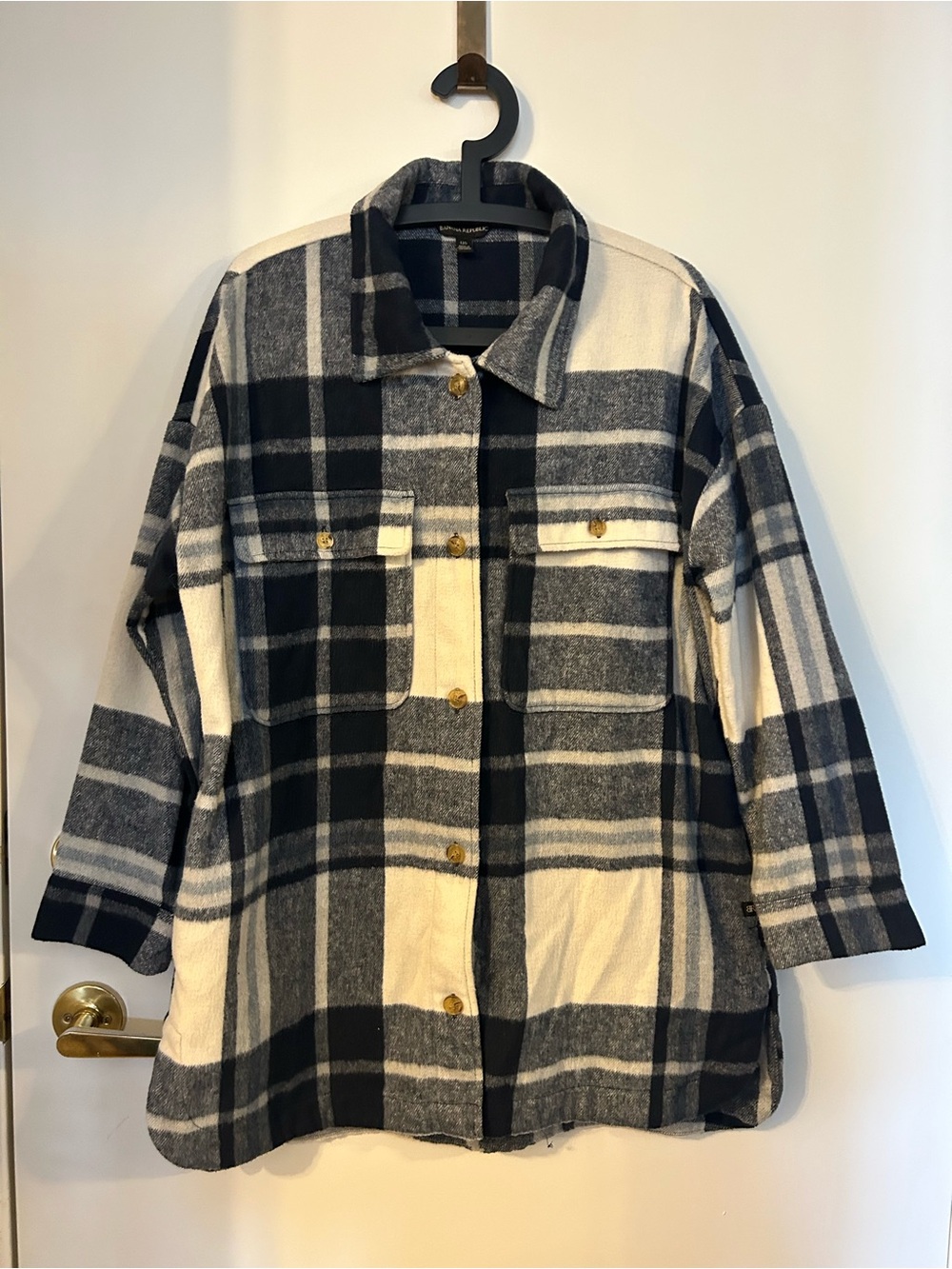 Banana Republic Women’s Navy and White Plaid Utility Shacket Size L